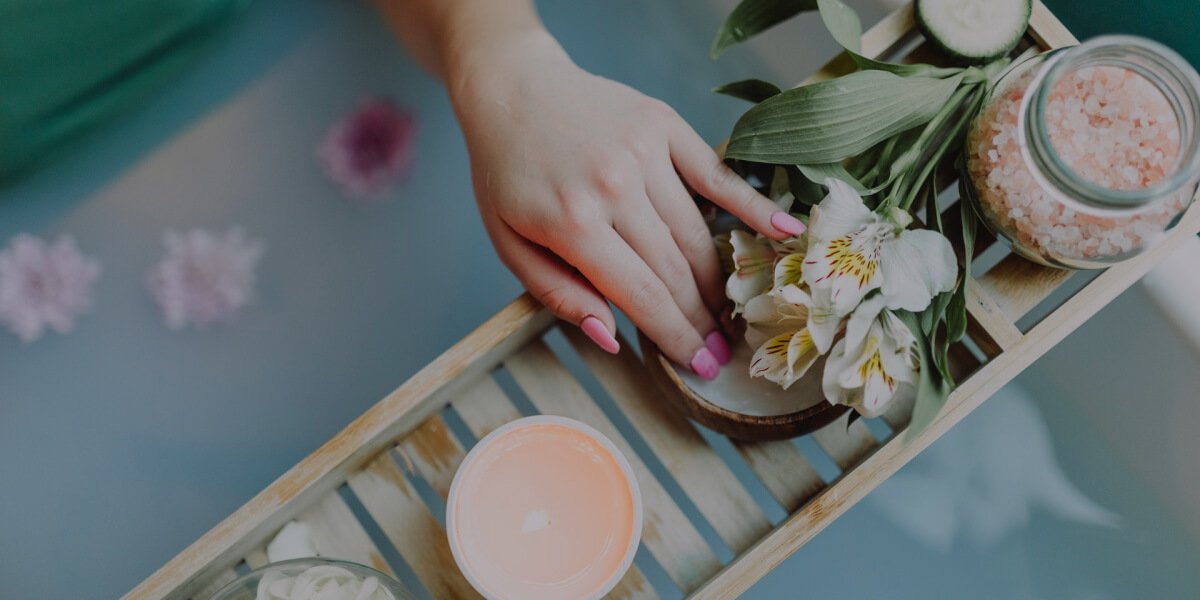 Natural oils, flowers and wellness ingredients
