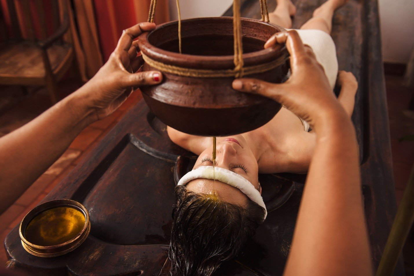 Traditional Shirodhara treatment
